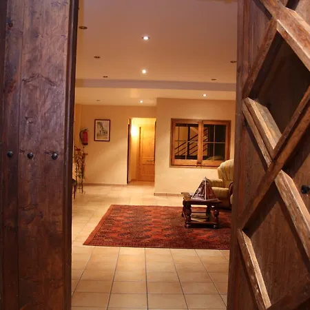 Cal Ratero Apartment *